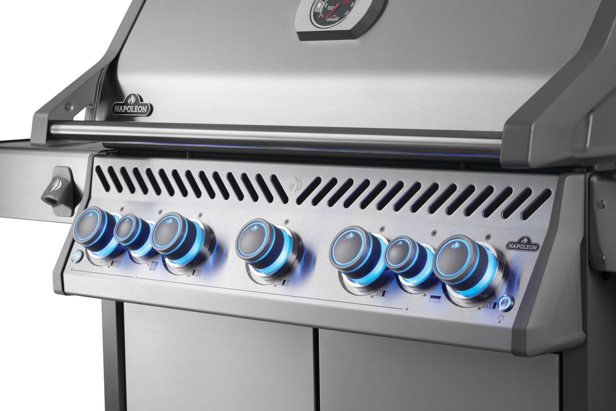 Barbecue au gaz propane - Rogue PRO-S 625