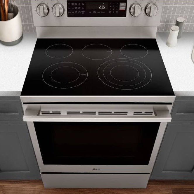 Cuisinière électrique 30 po, 6,3 pi³ Inox avec Convection ProBake®, Air Sous Vide et InstaView®