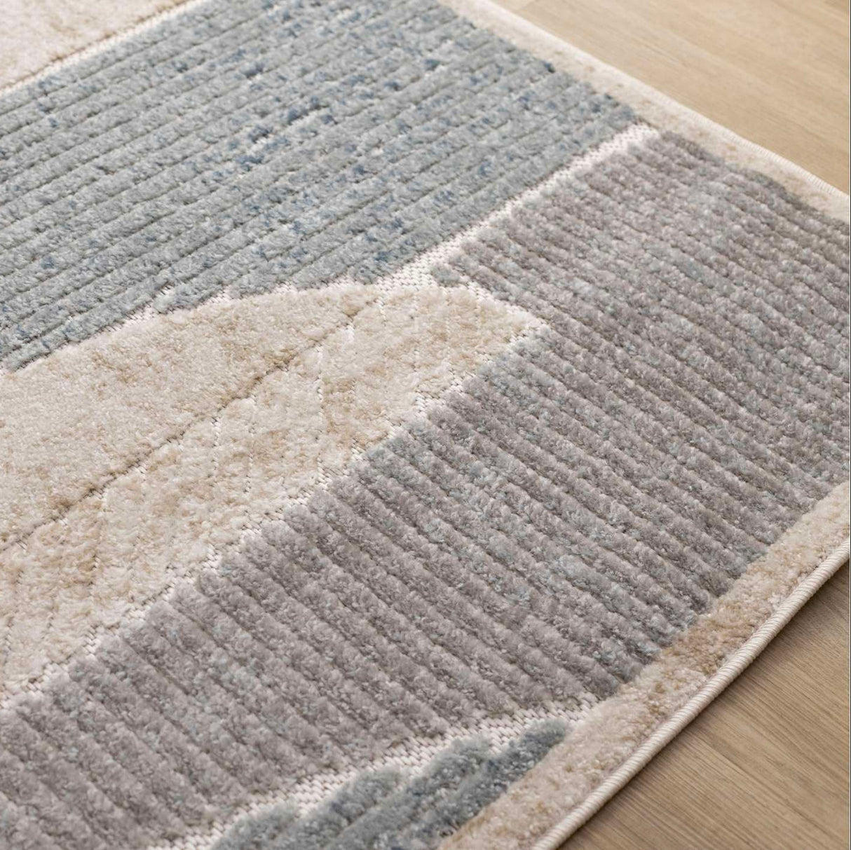 Tapis 5 pi x 8 pi - Alta