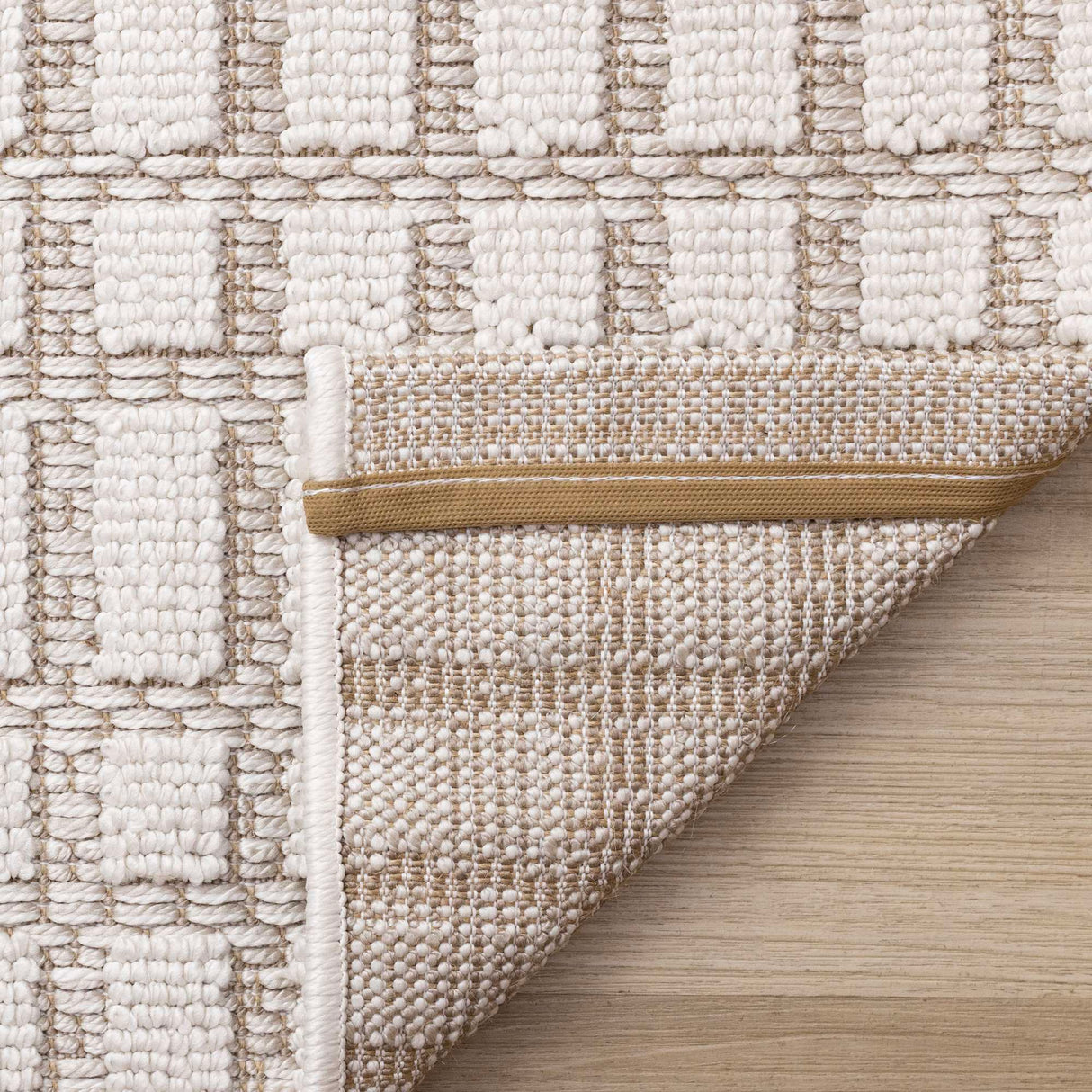 Tapis 5 pi x 8 pi - Isla