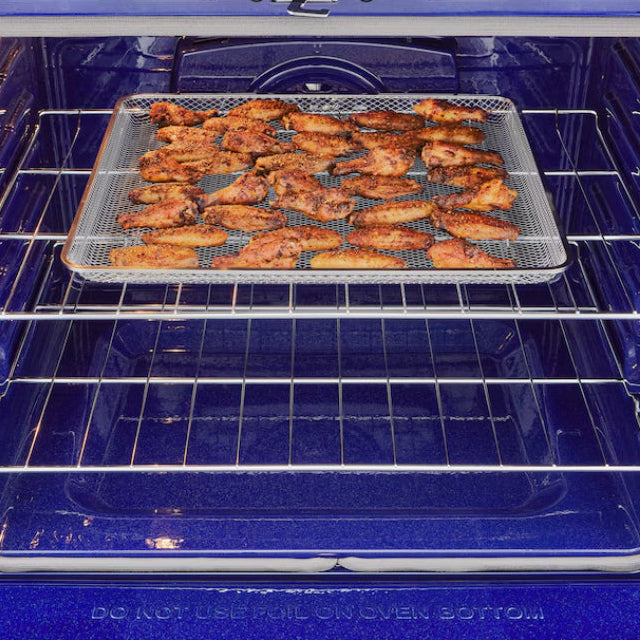 Cuisinière électrique encastrable 30 po, 6,3 pi³ Inox avec Convection ProBake®, InstaView® et Wi-Fi