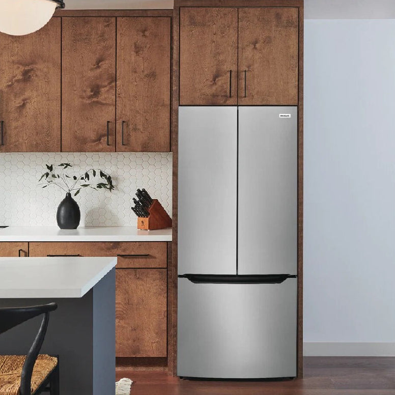 Réfrigérateur à portes françaises, profondeur comptoir 33 po, 19,6 pi³ Inox avec Distributeur d'eau interne et Machine à glaçons