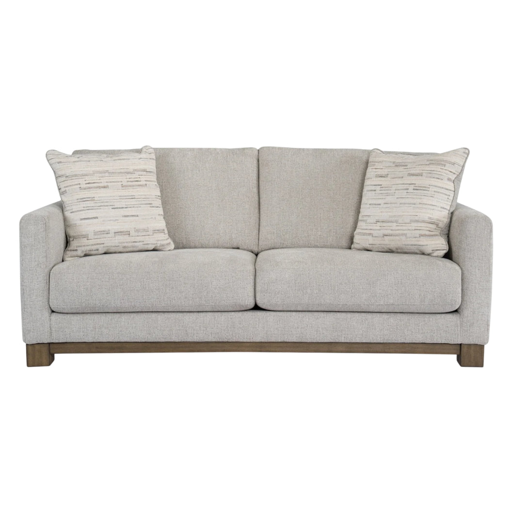Sofa condo en tissu gris pâle avec coussins - MarinaMae
