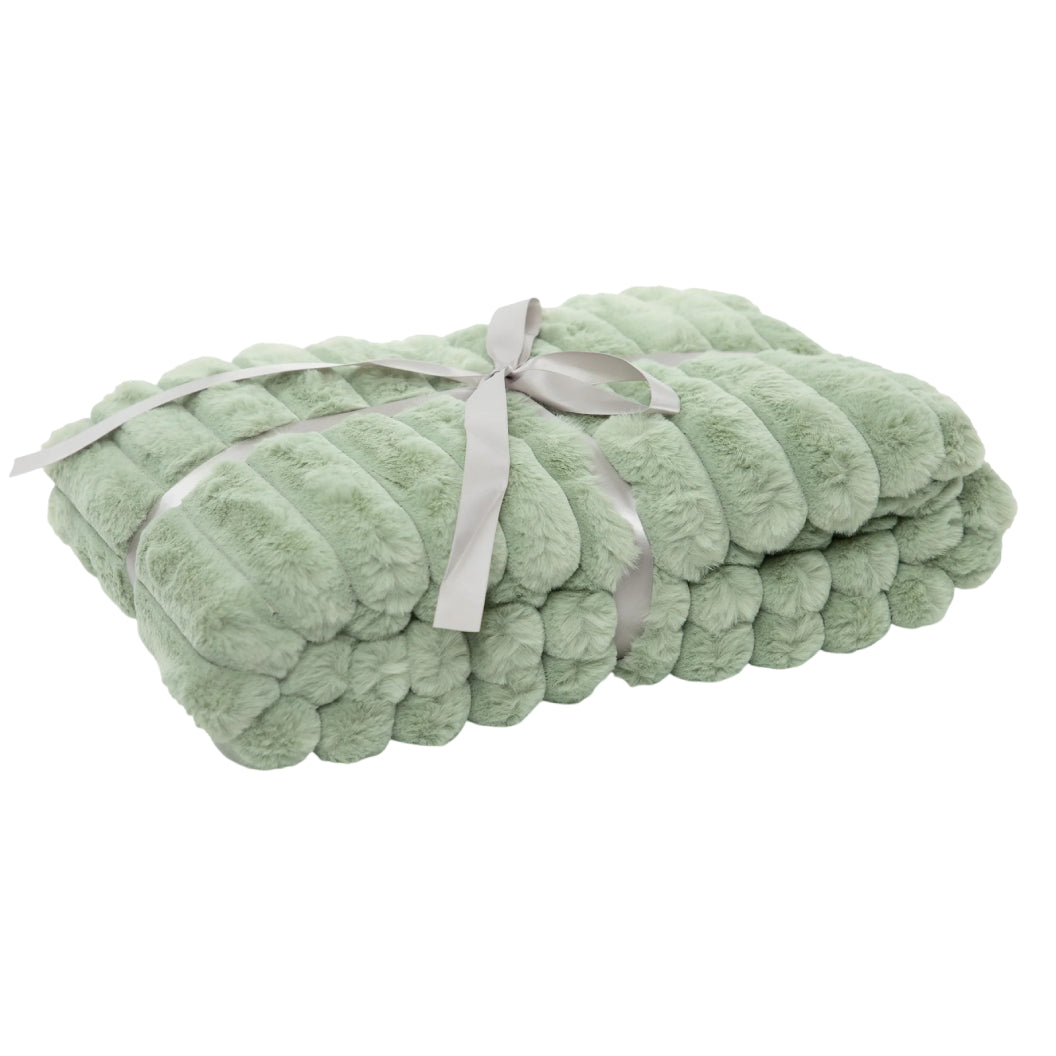 Jeté 50 x 60 po en fausse fourrure - Raya