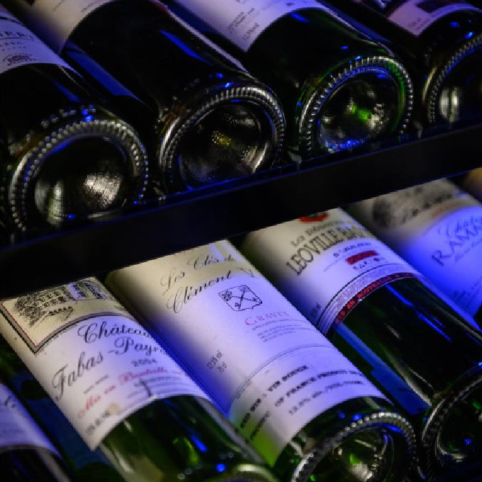 Cellier à vin 47 po, 92 bouteilles Noir à 2 zones avec Connectivité Wi-Fi - Série Black Pearl