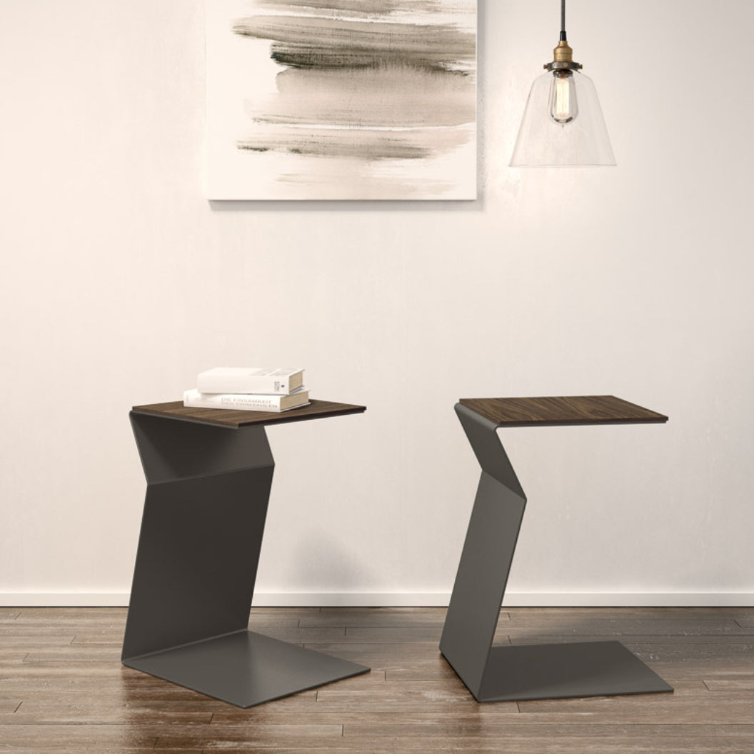 Table d'appoint en bois et une base en métal gris - Lolo