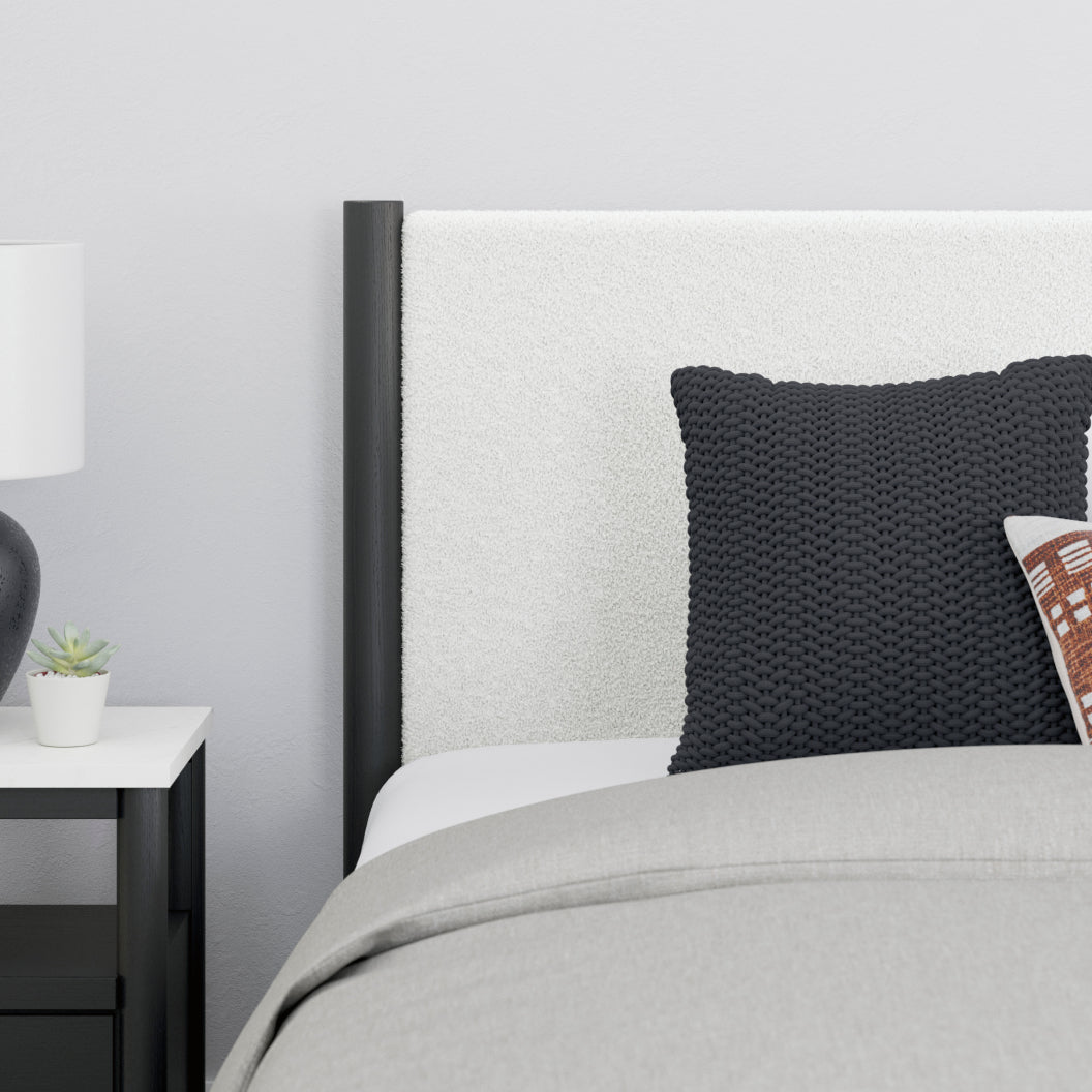 Lit complet en tissu blanc et bois noir Grand / Très grand - Cadmori