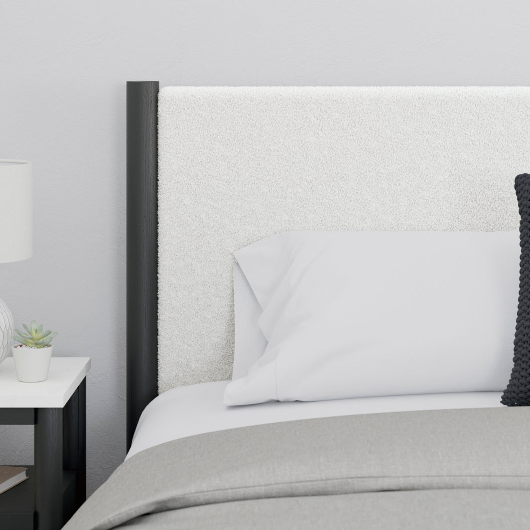 Lit complet en tissu blanc et bois noir Grand / Très grand - Cadmori