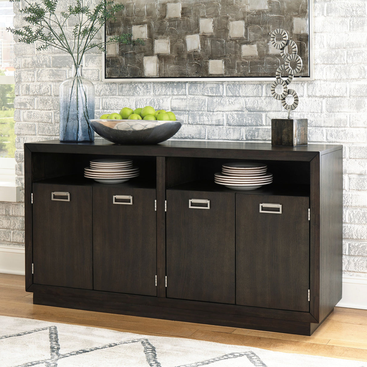 Buffet en bois brun foncé avec 4 portes - Hyndell
