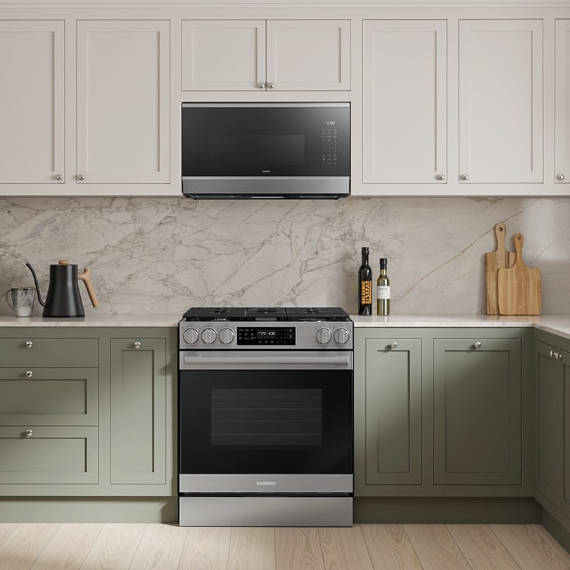 Cuisinière au gaz encastrable 30 po, 6,0 pi³ Acier noir mat avec Convection véritable et Air Fry Max - Série Bespoke