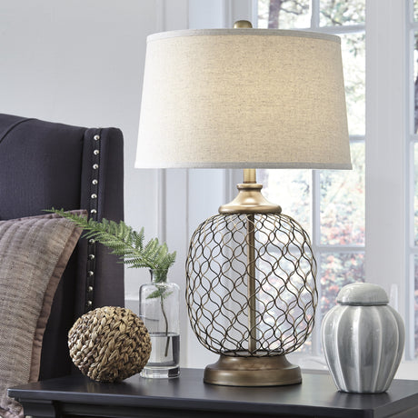 Lampe de table en métal doré 30 po. - Sanzia