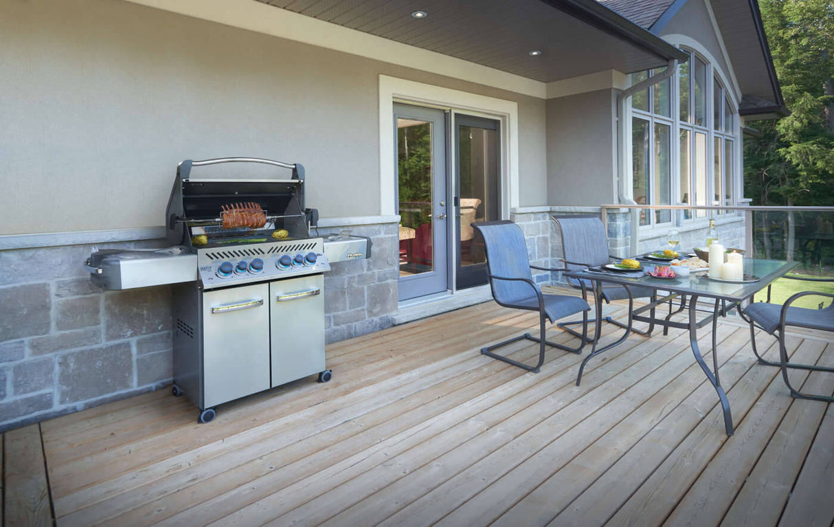 Barbecue au gaz propane - Héritage Prestige 500 RSIB