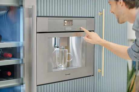 Machine espresso tout automatique encastrable - Masterpiece