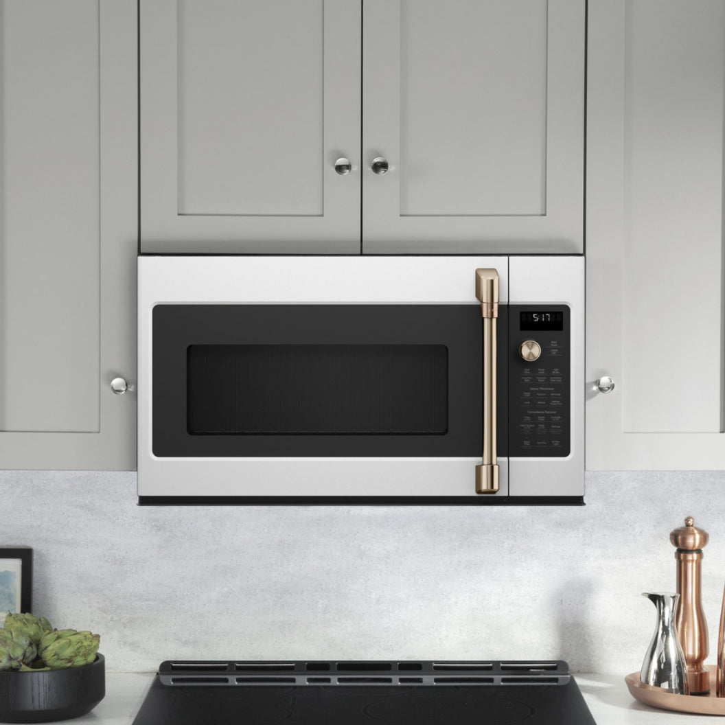 Micro-ondes à hotte intégrée 30 po, 1,7 pi³ Blanc mat avec Convection et Cuisson à la vapeur