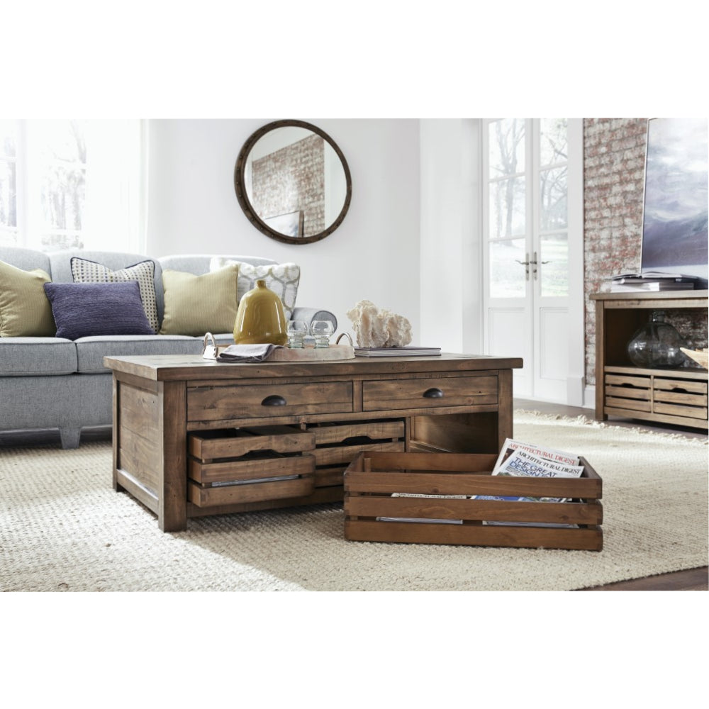 Table basse Stratton en bois de pin brun antique