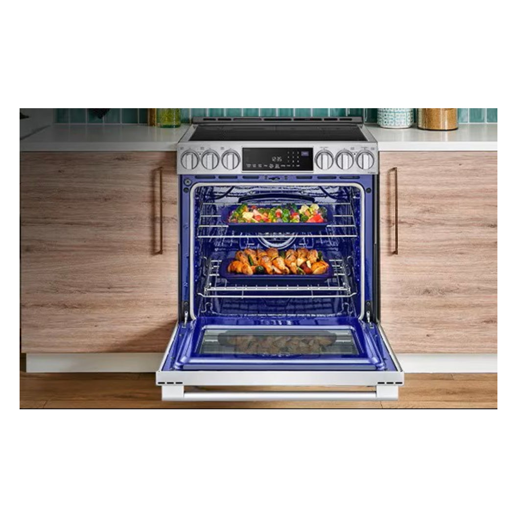 Cuisinière à induction encastrable 30 po 6,3 pi³ Inox - Studio intelligente, Air Fry & ProBake™