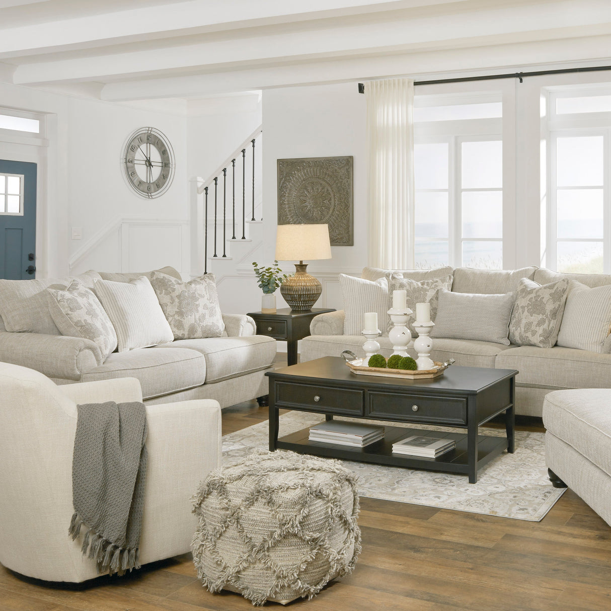 Causeuse en tissu beige pâle - Asanti