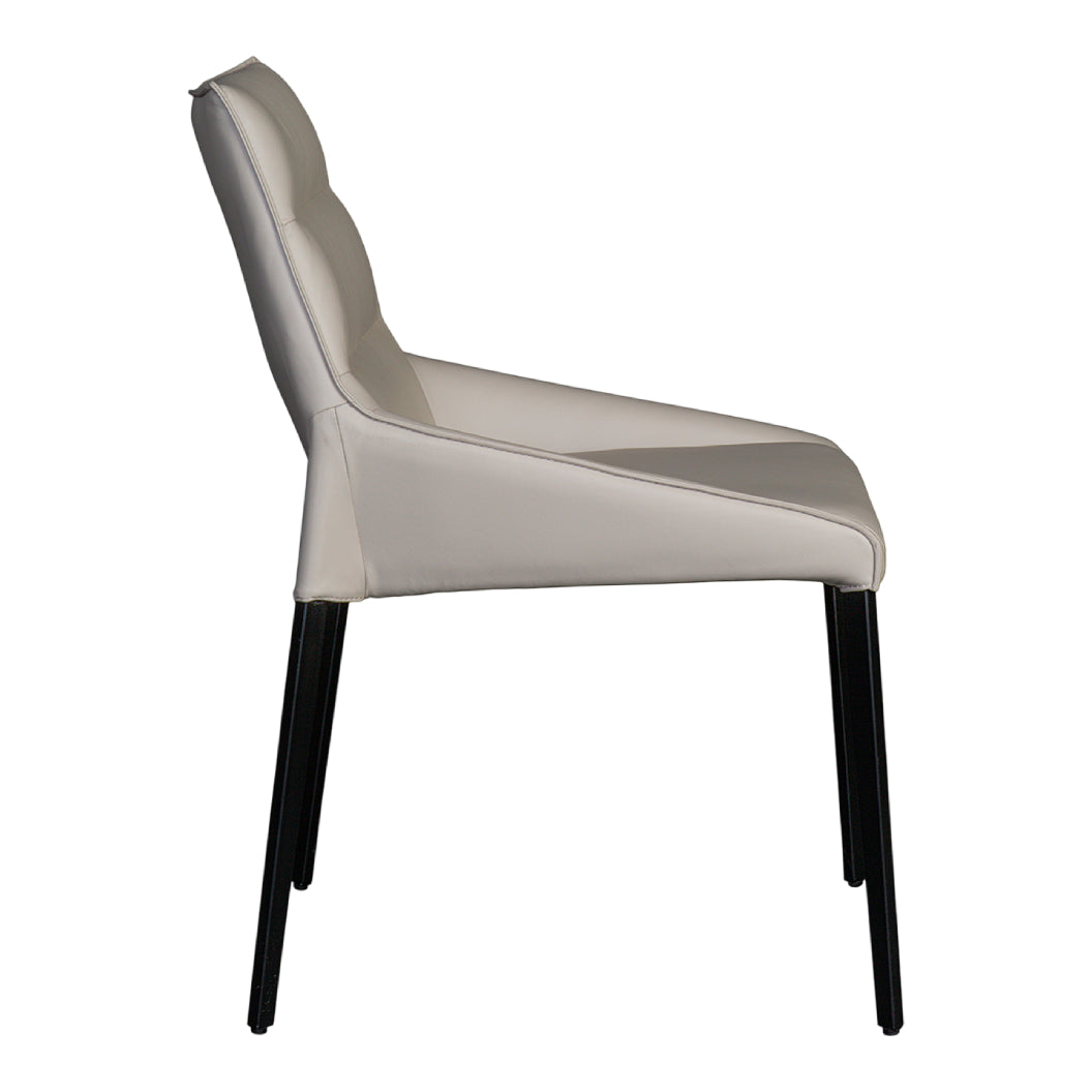 Chaise de salle à manger rembourrée en cuir avec dossier coussiné  - Rita