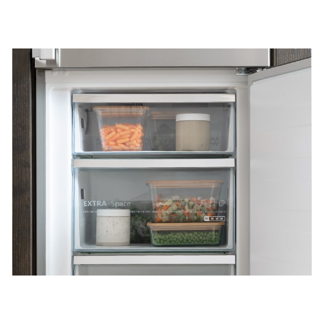 Réfrigérateur encastrable à congélateur inférieur 24 po, 10,7 pi³ Inox - Série Professional