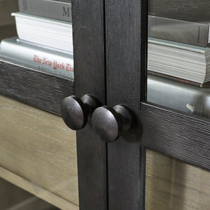 Armoire d'appoint en bois/placage de chêne bicolore avec 2 portes vitrées et 1 tiroir - Lenston