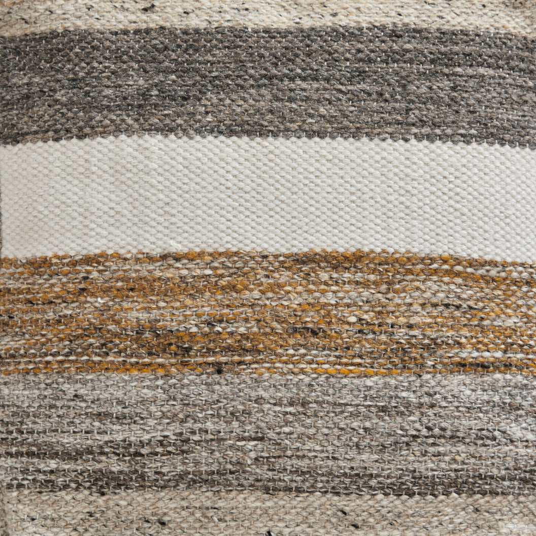 Pouf en tissu à rayures multicouleurs - Josalind