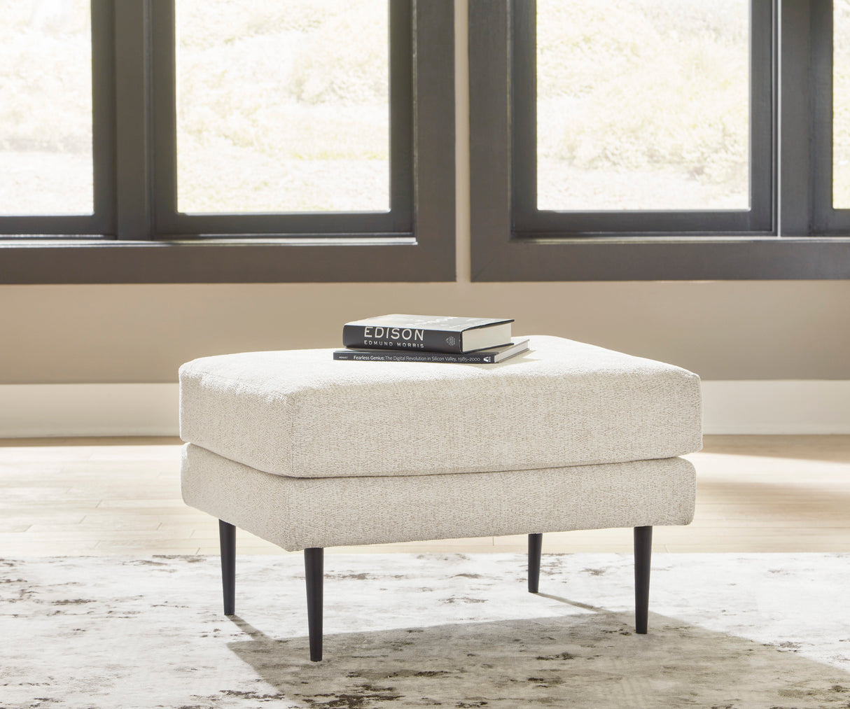 Ottoman en tissu crème - Hazela