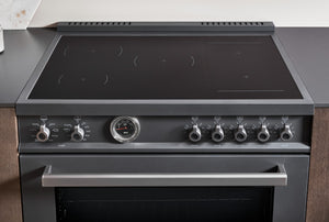 Cuisinière à induction autoportante 36 po. 5,7 pi³