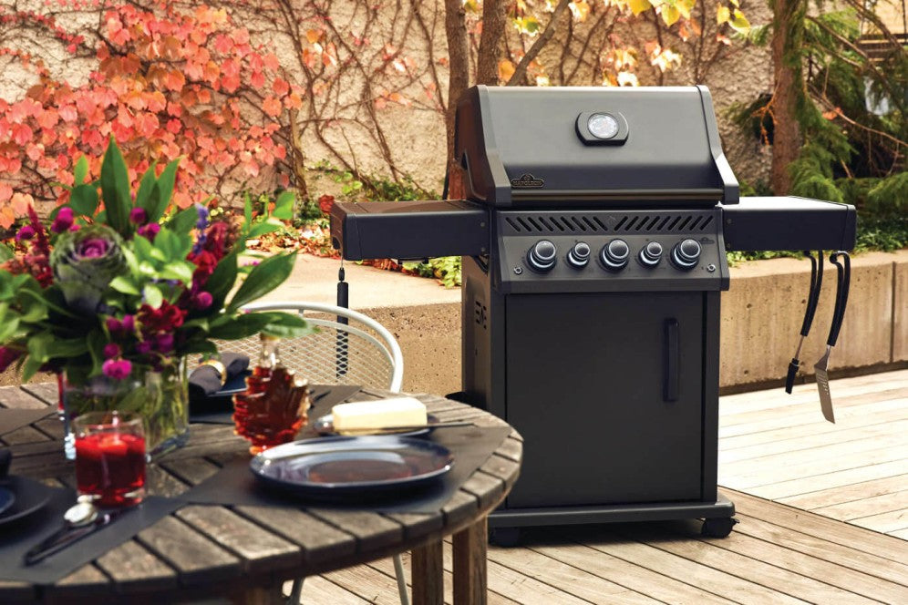 Barbecue au gaz propane - Phantom Rogue SE 425 RSIB