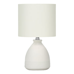 Lampe de table en céramique crème avec des rainures texturées 17 po - I 9741