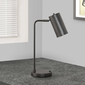 Lampe de table en métal gris avec port USB intégré 18 po - I 9645