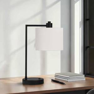 Lampe de table en métal noir avec port USB intégré 19 po - I 9646