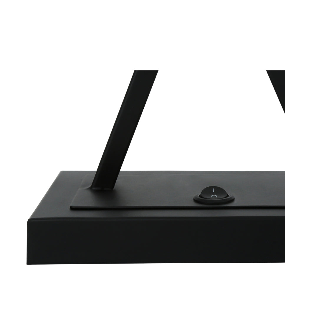 Lampe de table en métal noir 25 po