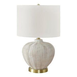 Lampe de table en résine crème texturée 21 po.