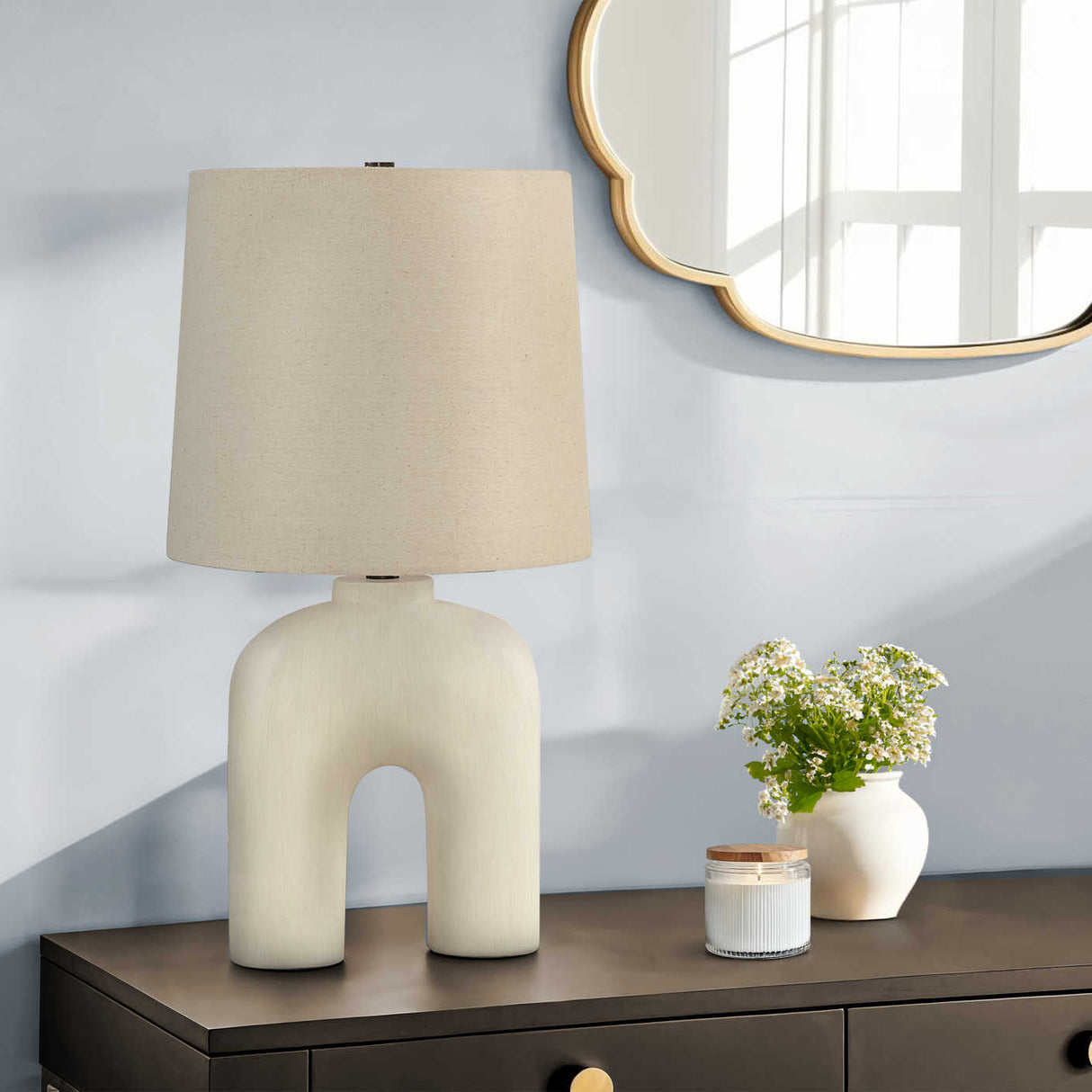 Lampe de table en résine crème 25 po - I 9728