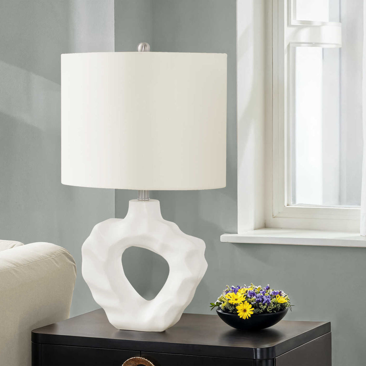 Lampe de table en résine crème ondulée 25 po - I 9727