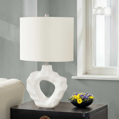 Lampe de table en résine crème ondulée 25 po - I 9727