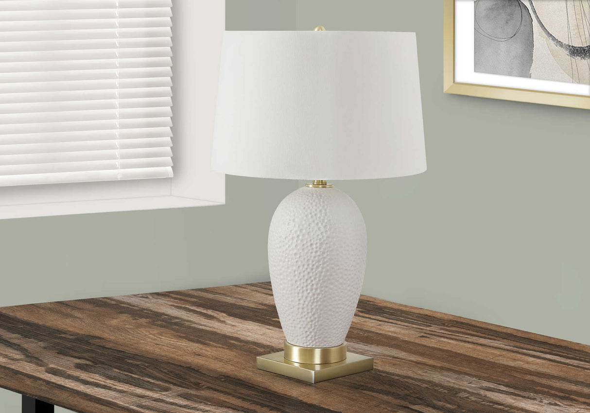 Lampe de table en céramique blanche et dorée 26 po