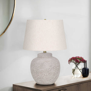 Lampe de table en béton texturé crème en forme d'urne 22 po. - I 9732