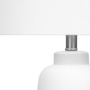 Lampe de table en céramique crème texturée 26 po - I 9716