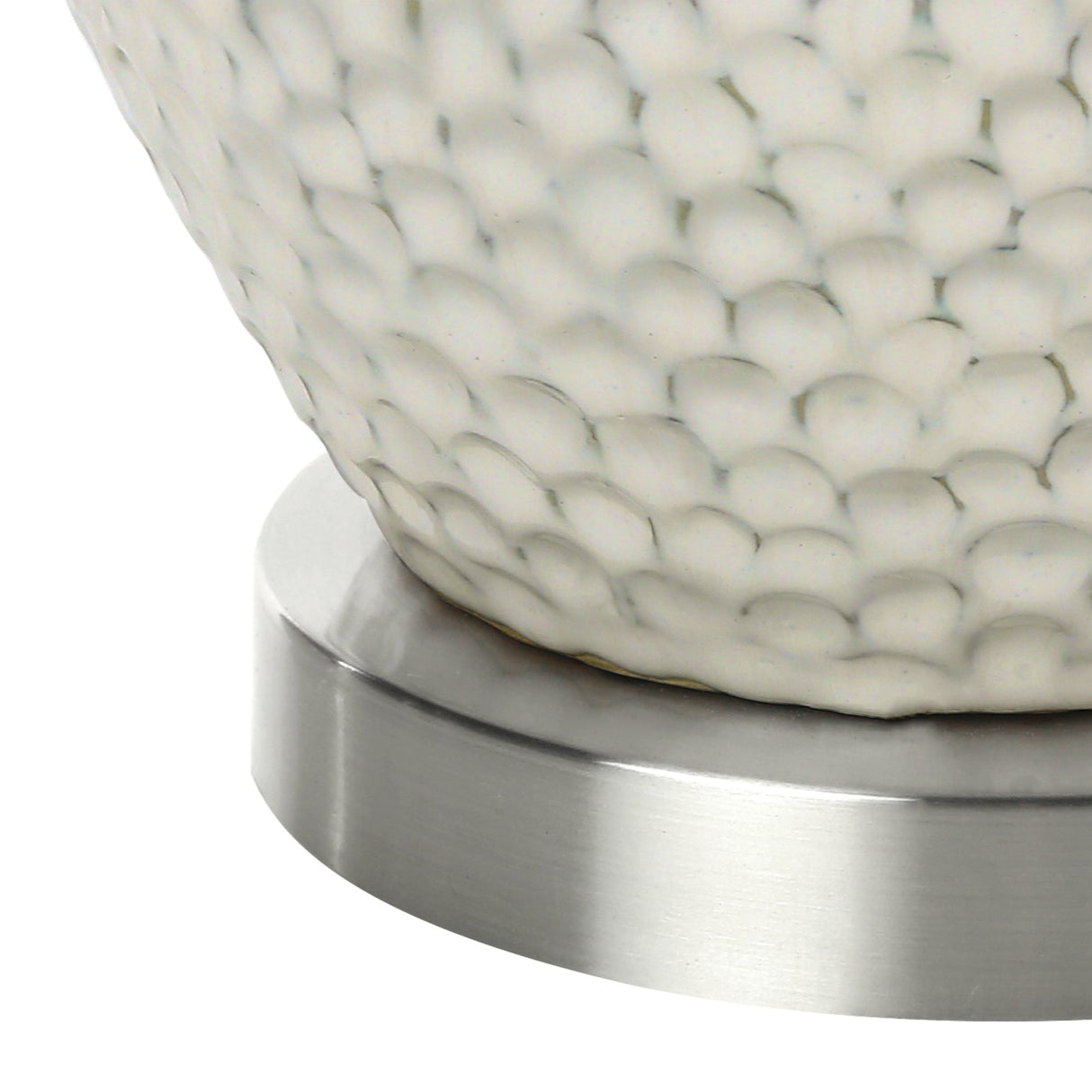 Lampe de table en céramique blanc crème 28 po.