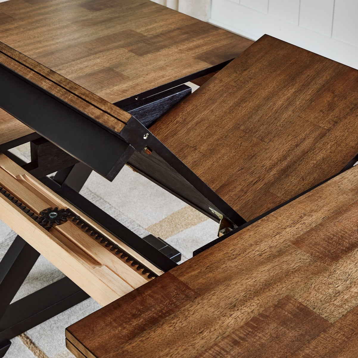 Table de salle à manger bois brune extensible - Wildernauer