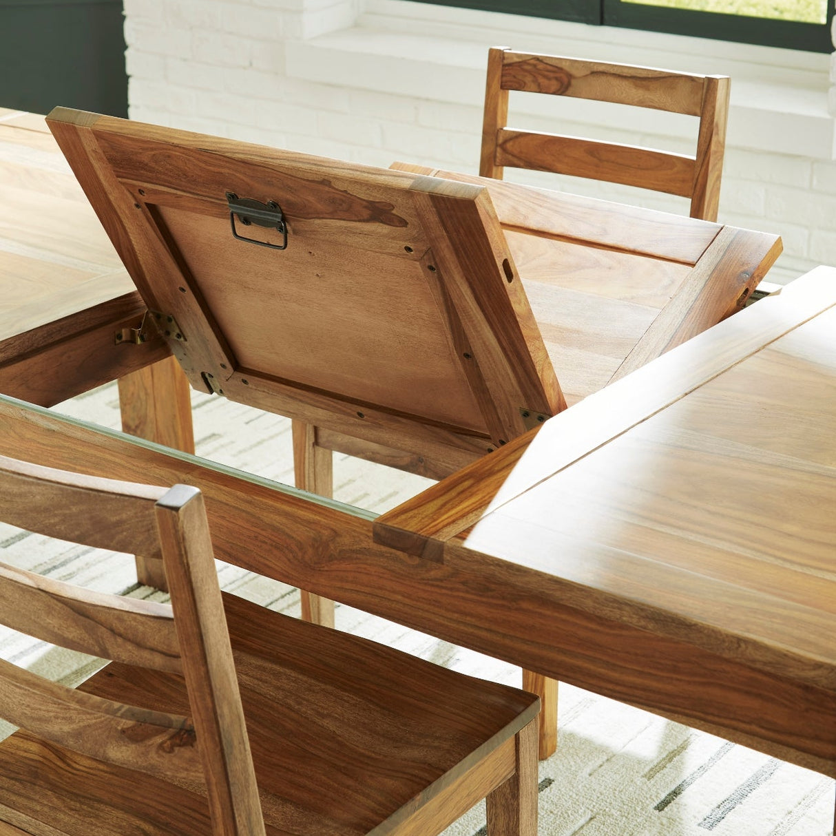 Table de salle à manger bois brune claire extensible - Dressonni