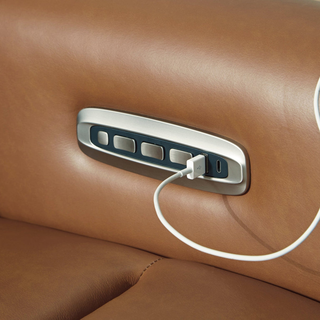 Sofa en cuir brun caramel motorisé zéro gravité - Tryanny