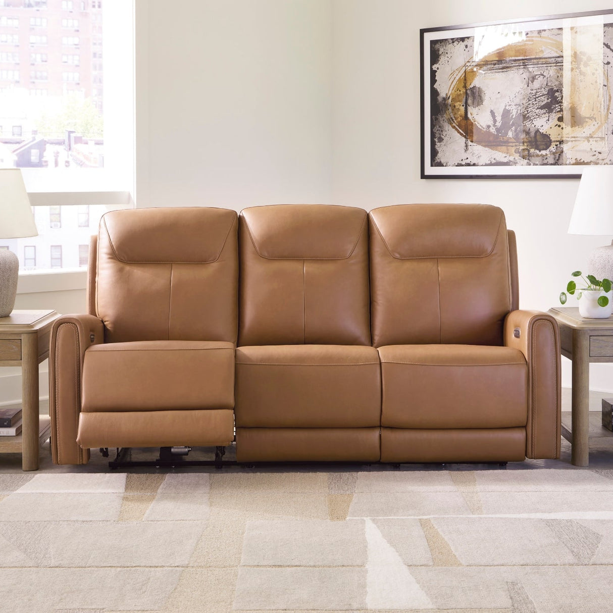 Sofa en cuir brun caramel motorisé zéro gravité - Tryanny
