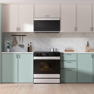 Cuisinière électrique encastrable 30 po, 6,3 pi³ avec Air Fry et Wi-Fi - Série Bespoke