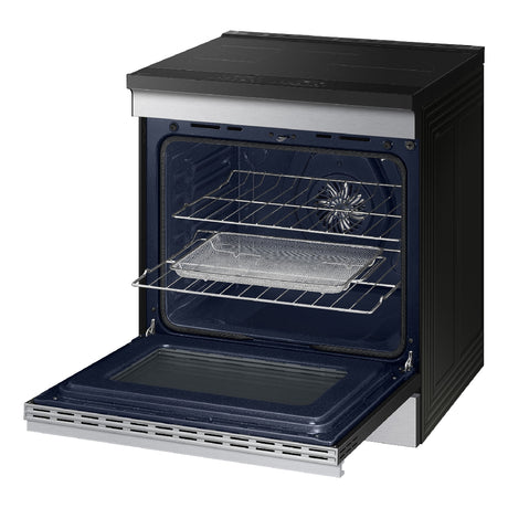 Cuisinière à induction encastrable 30 po, 6,3 pi³ Inox avec Air Fry et Air Sous Vide