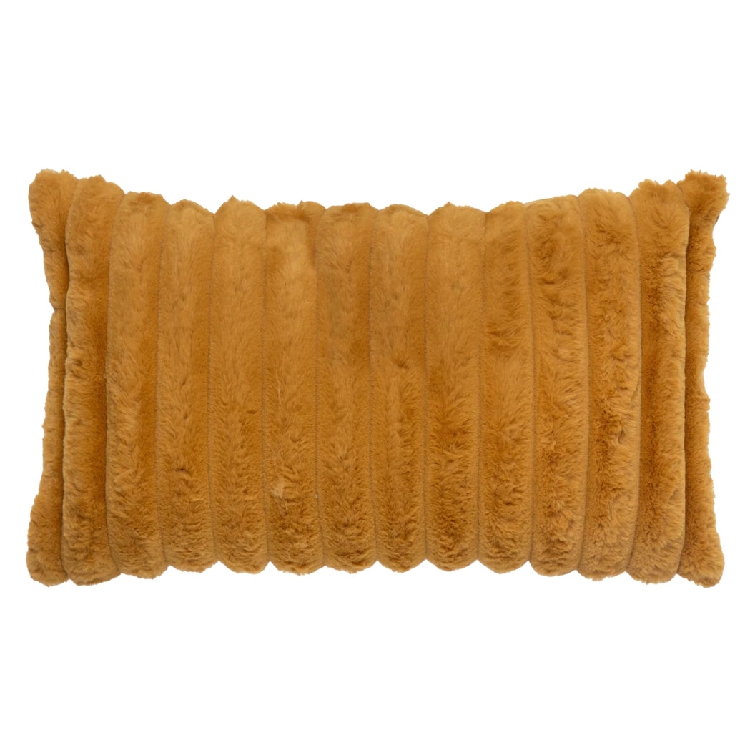 Coussin 12 x 20 po en fausse fourrure - Raya