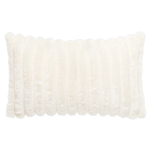 Coussin 12 x 20 po en fausse fourrure - Raya