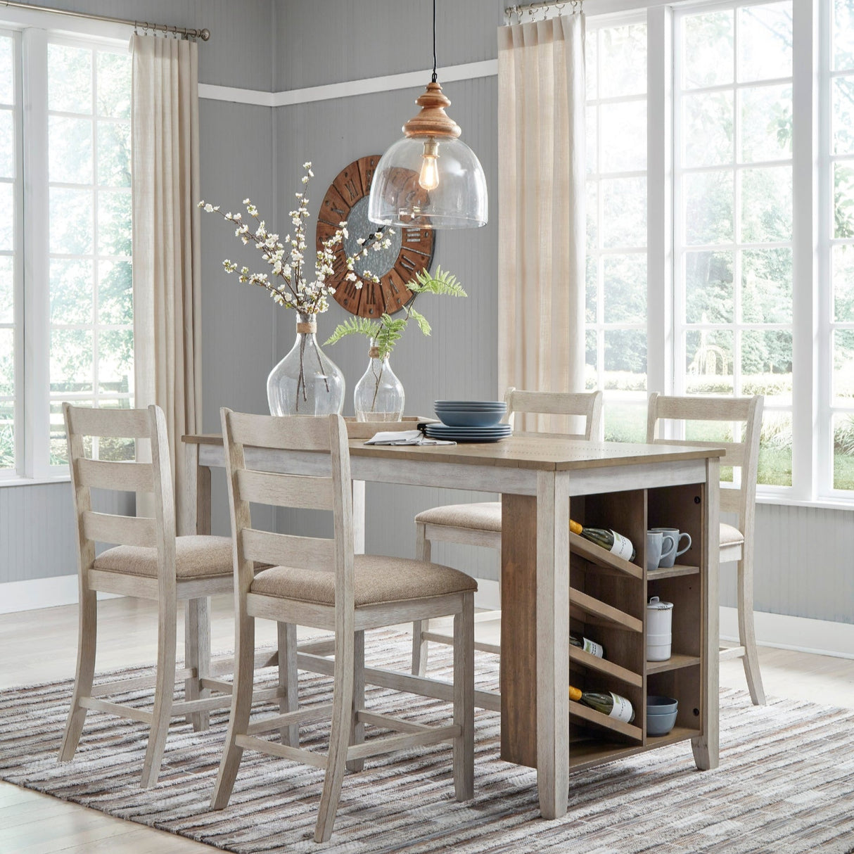 Ensemble de 2 tabourets de bar rembourrés et en bois blanc vieilli - Skempton
