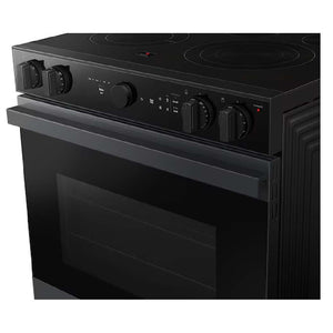 Cuisinière électrique encastrable 30 po, 6,3 pi³ Inox noir avec Air Fry et convection véritable